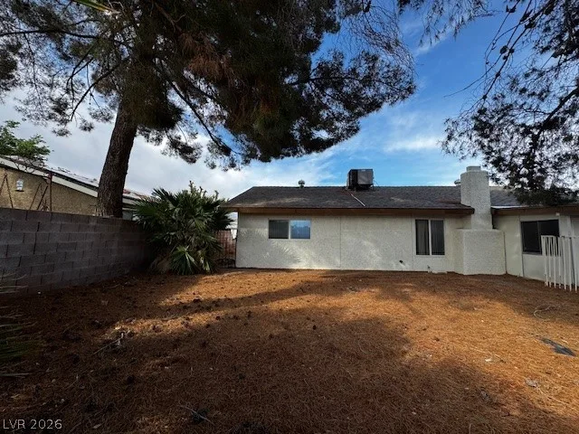1126 Azul Way — photo 2 of 5