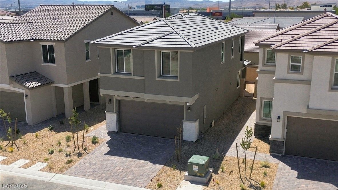 5187 Dustin Keller Avenue — photo 3 of 24
