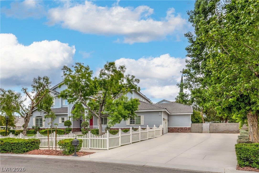 7480 Grassy Field Court — photo 3