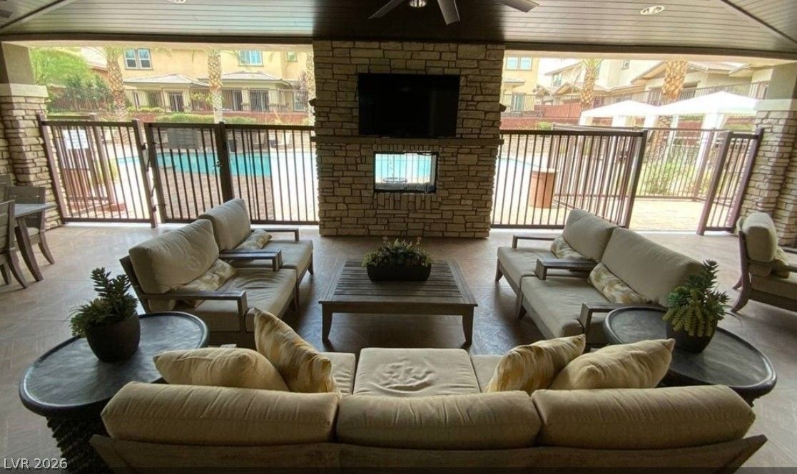 10373 Addie De Mar Lane — photo 4