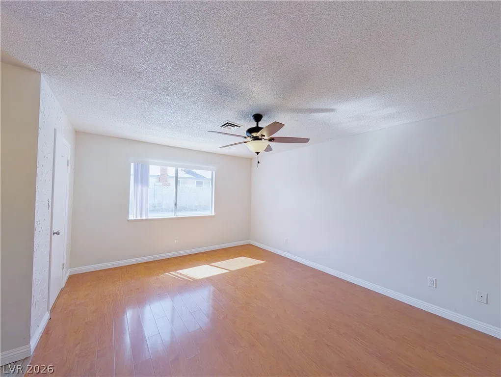3667 Descanso Street — photo 2