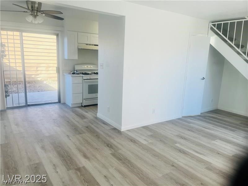 592 Sea Shell Lane — photo 3