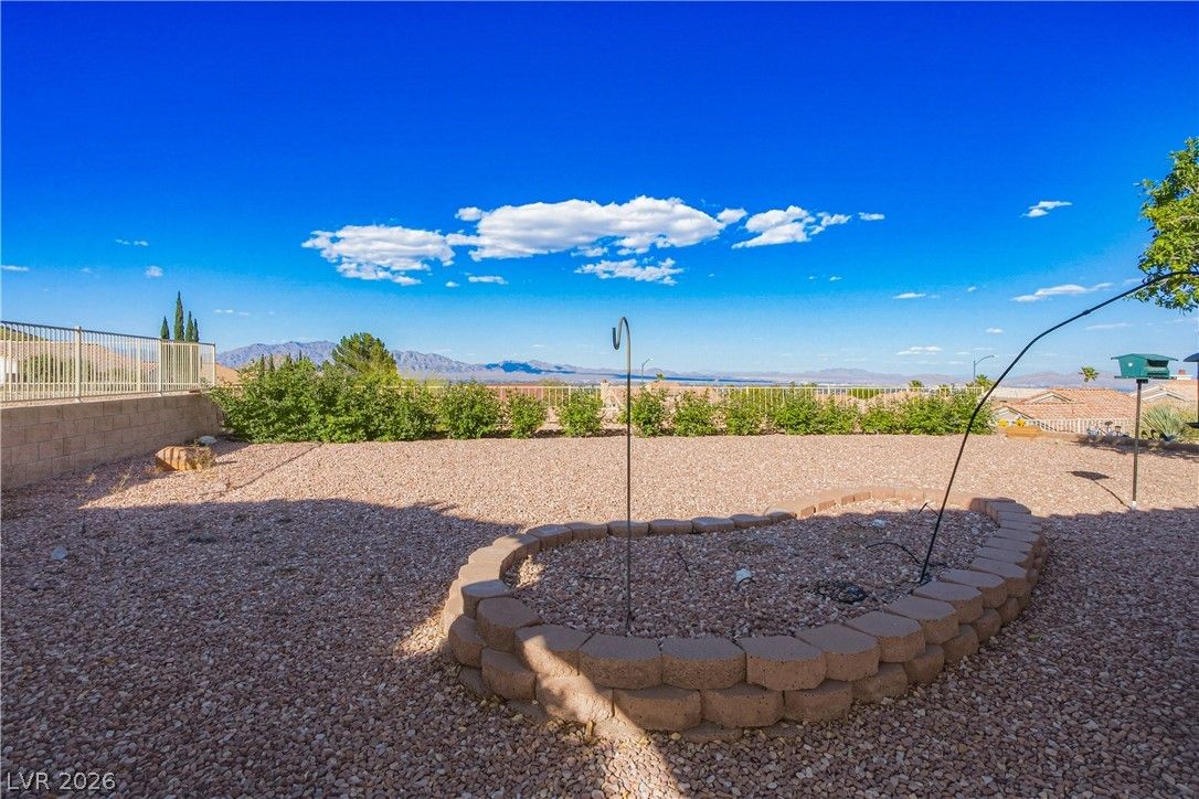 10924 Button Willow Drive — photo 4 of 52