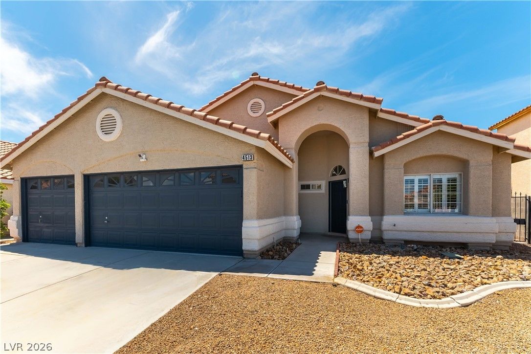 4513 Vogue Street — photo 2