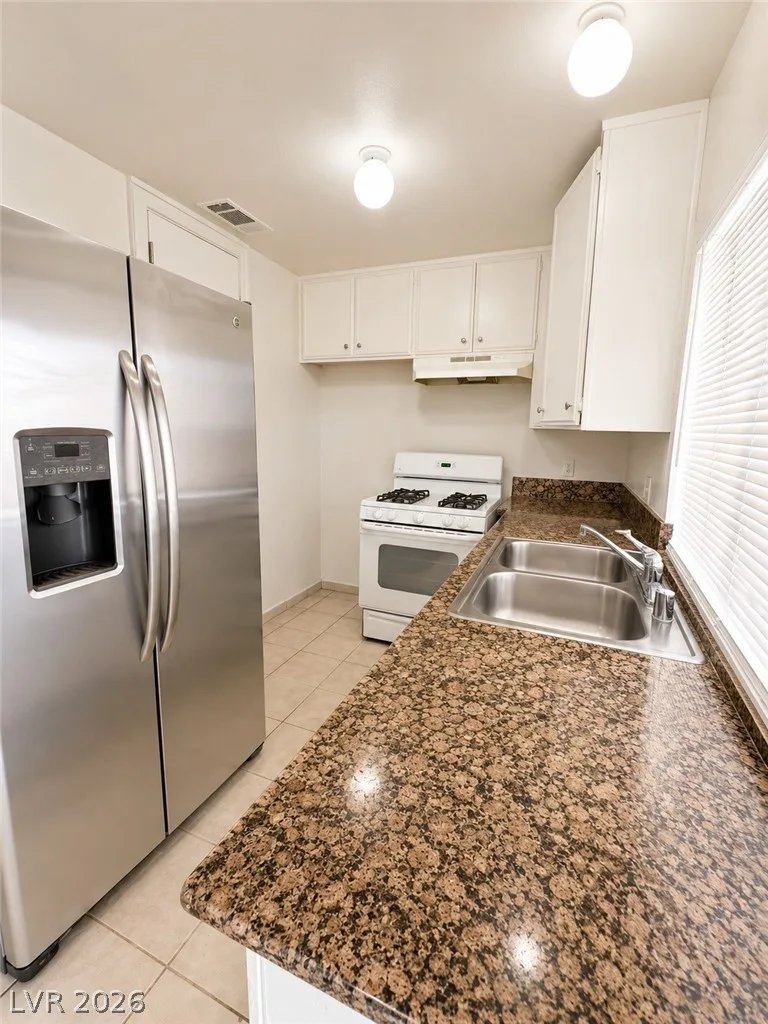 3123 Chadford Place — photo 2