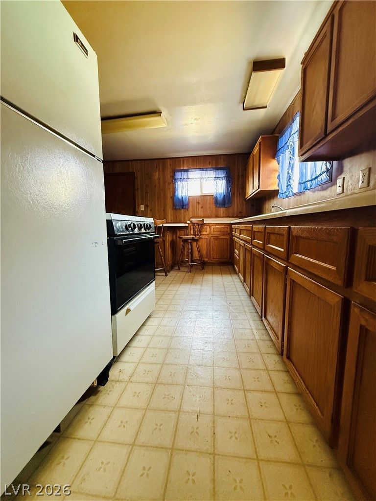 405 Parker Avenue — photo 4