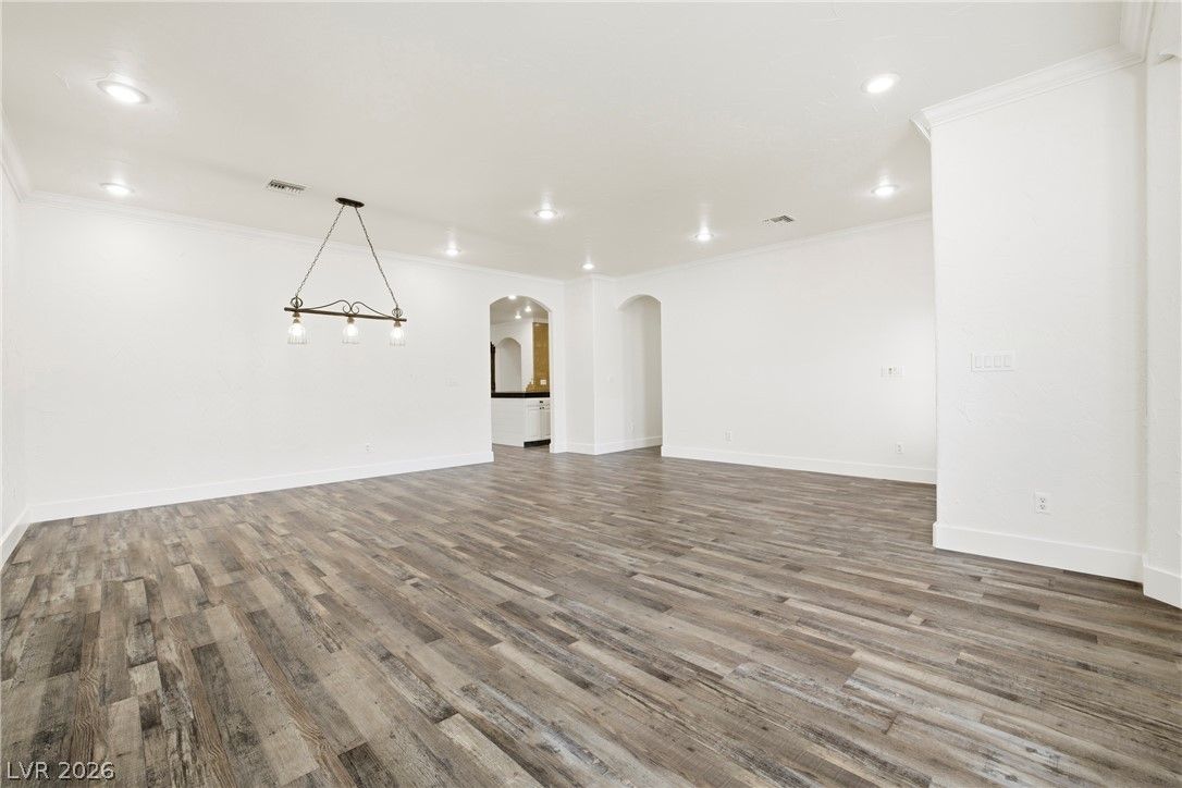 1373 Lake Valley Drive — photo 5