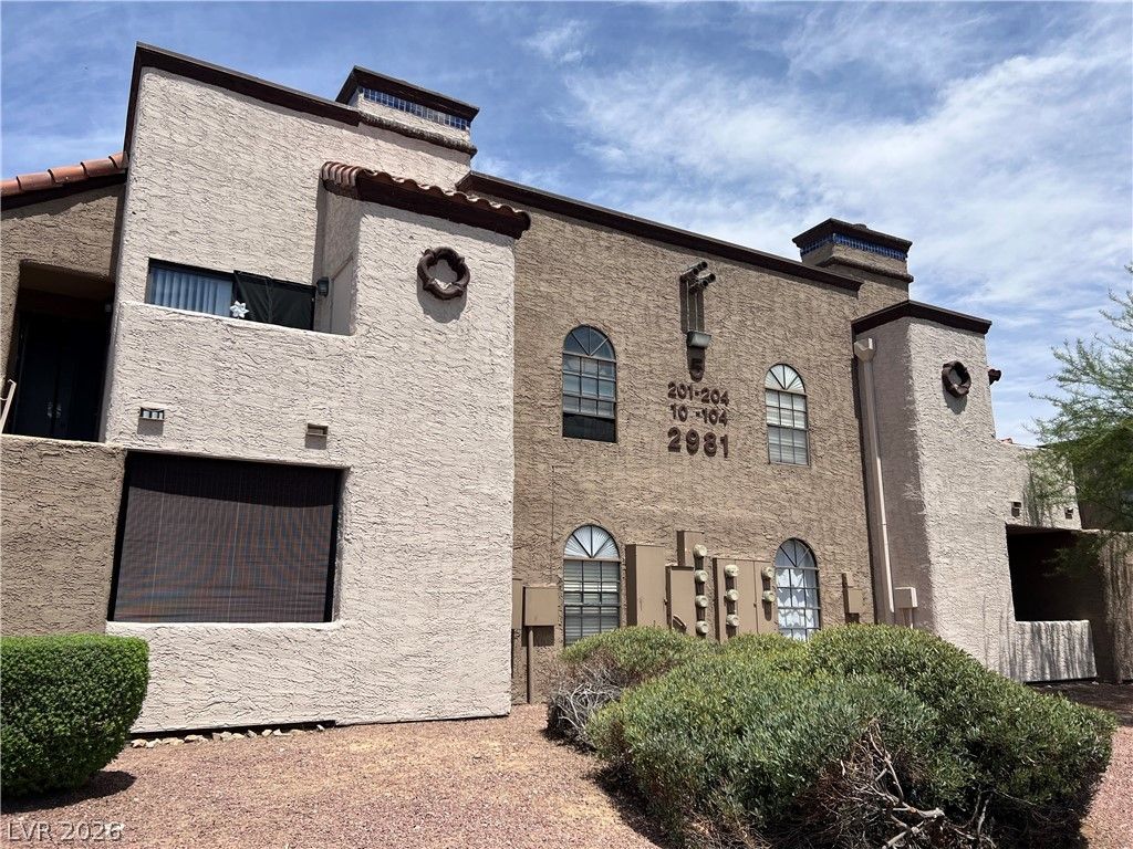 2981 Juniper Hills Boulevard 203 — photo 2