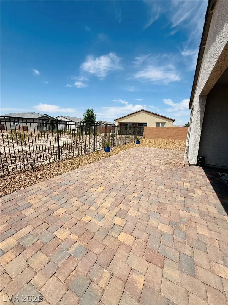 4379 East Cactus Canyon Drive — photo 2