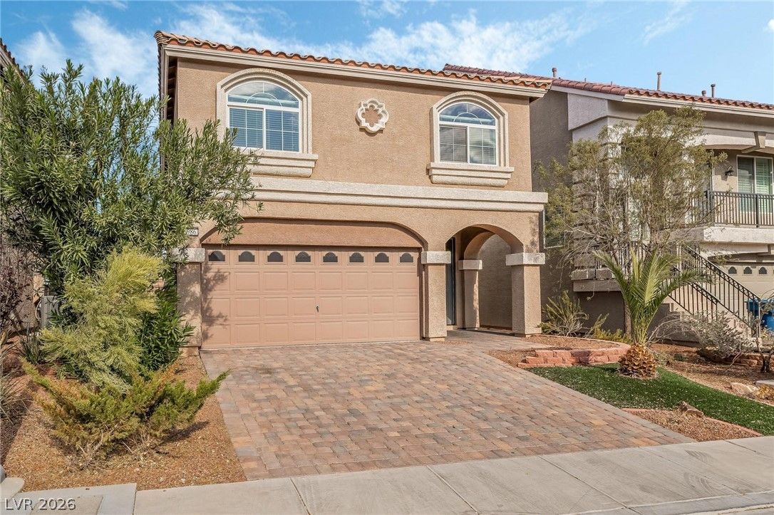 5986 Azzura Palms Avenue — photo 4 of 40