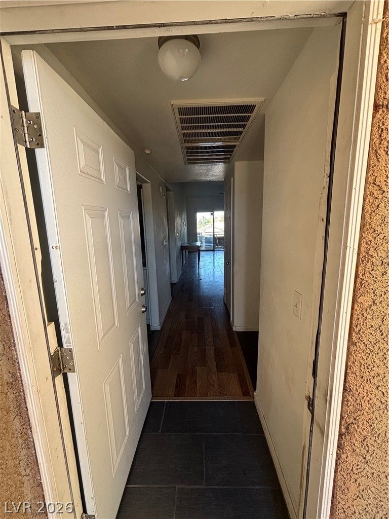 833 Aspen Peak Loop 1424 — photo 2 of 10