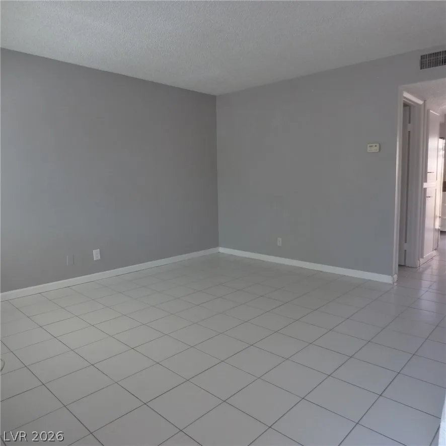 4770 Topaz Street 6 — photo 3