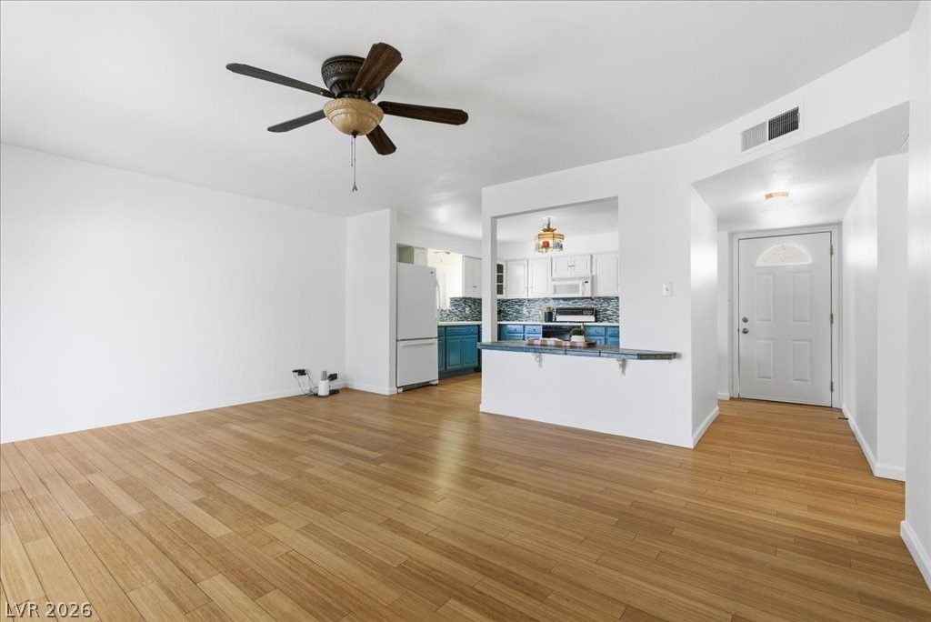 1214 Arapaho Way — photo 4