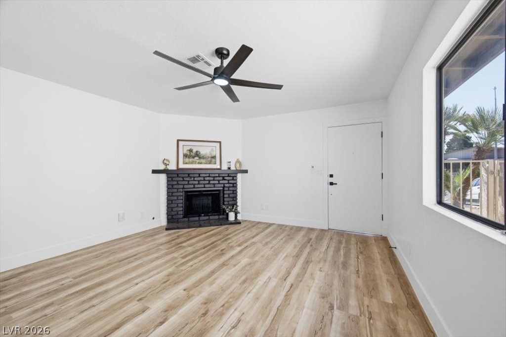 511 Chelsea Drive — photo 3 of 23