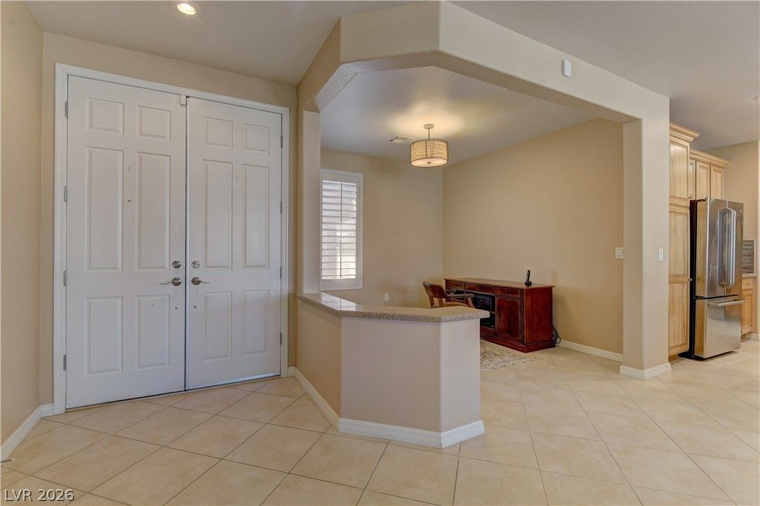 4690 Denaro Drive — photo 4