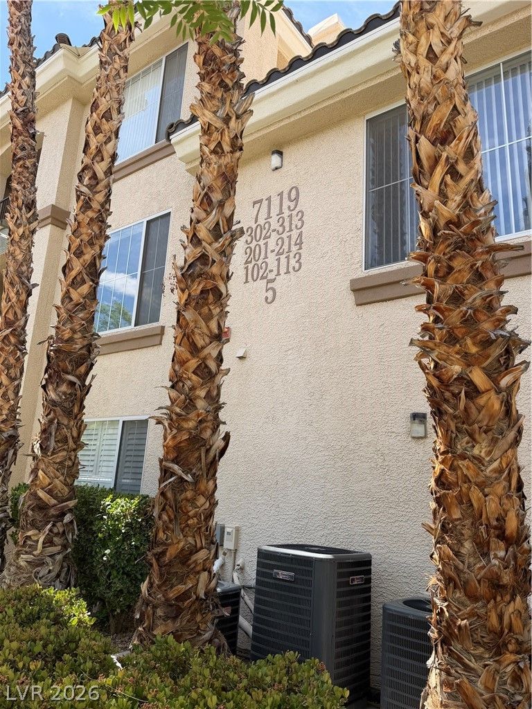 7119 South Durango Drive 213 — photo 1