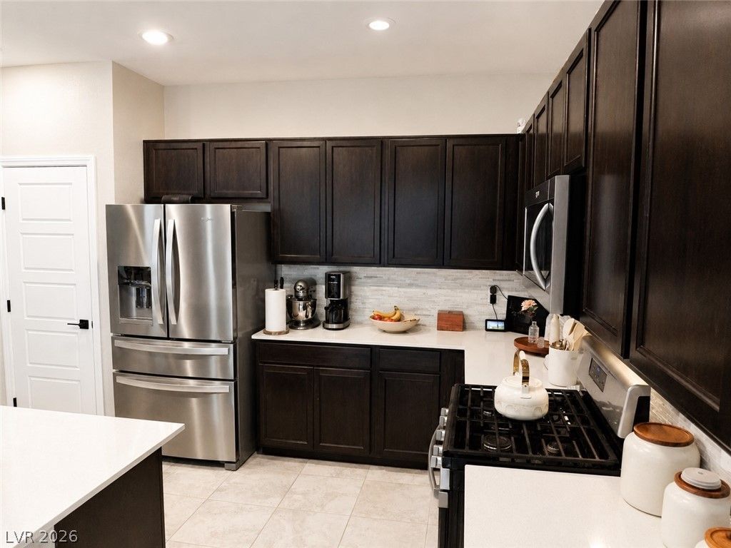 6968 Wildhorse Creek Street — photo 5