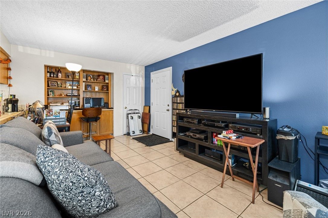 101 Luna Way 110 — photo 4 of 24