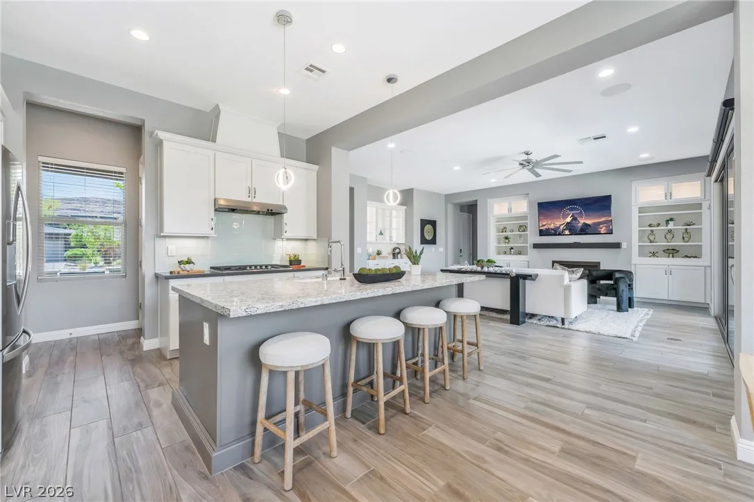 9988 REGENCY SQUARE Avenue — photo 4