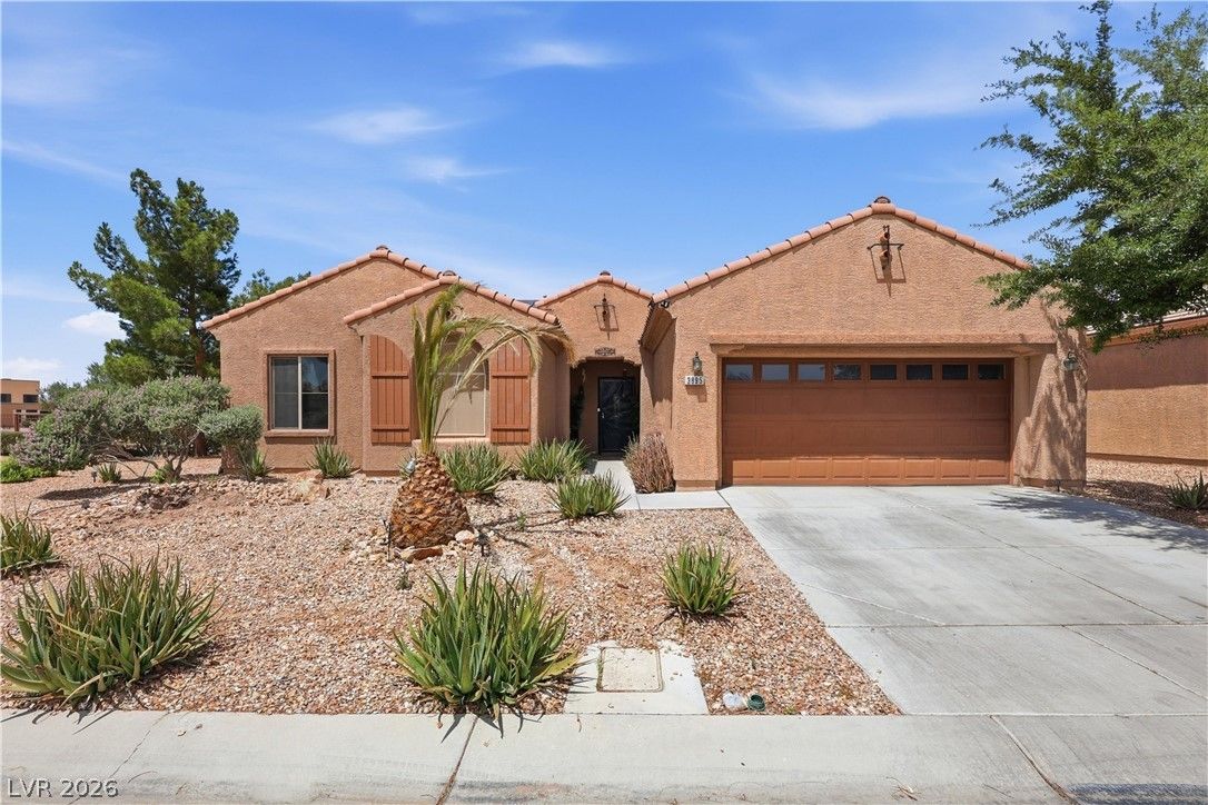 3895 Galiceno Drive — photo 1 of 39