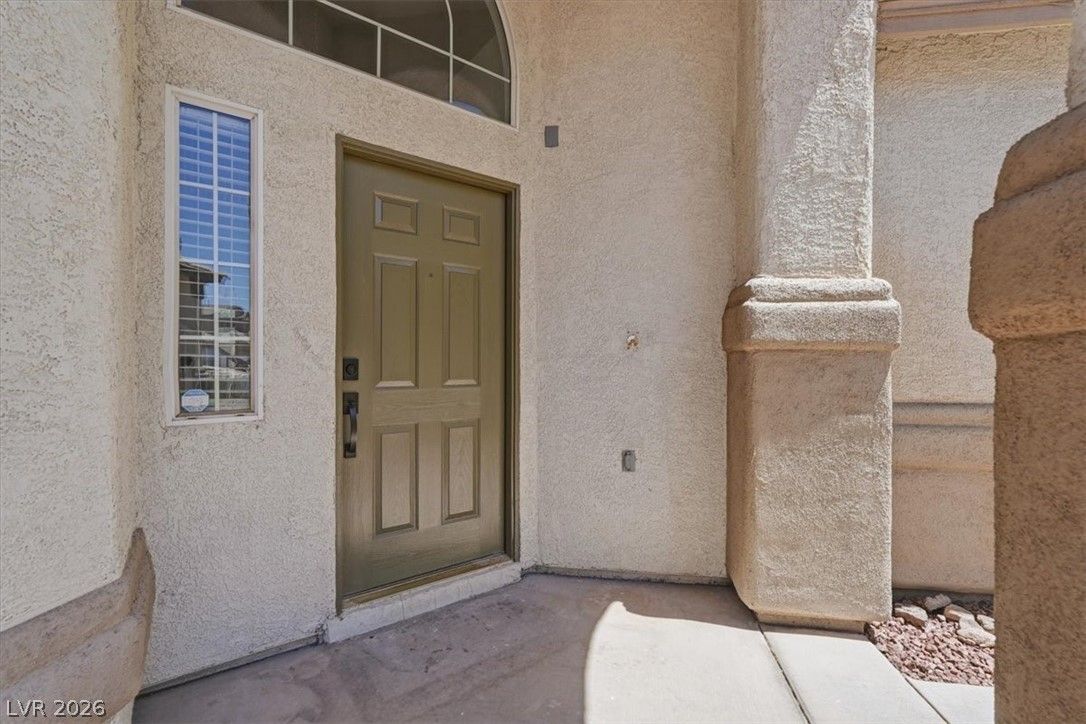 3854 Rugen Avenue — photo 2