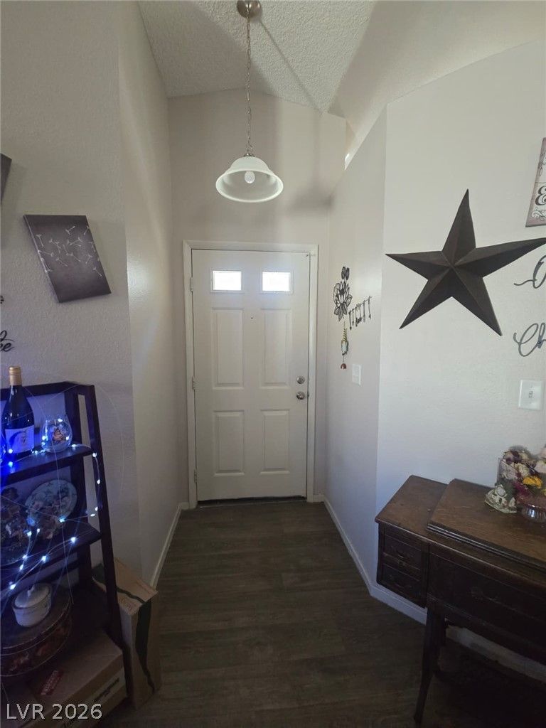 5772 Cinnabar Avenue — photo 3 of 15