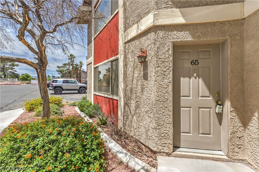 100 South Crestline Drive 65 — photo 4 of 26
