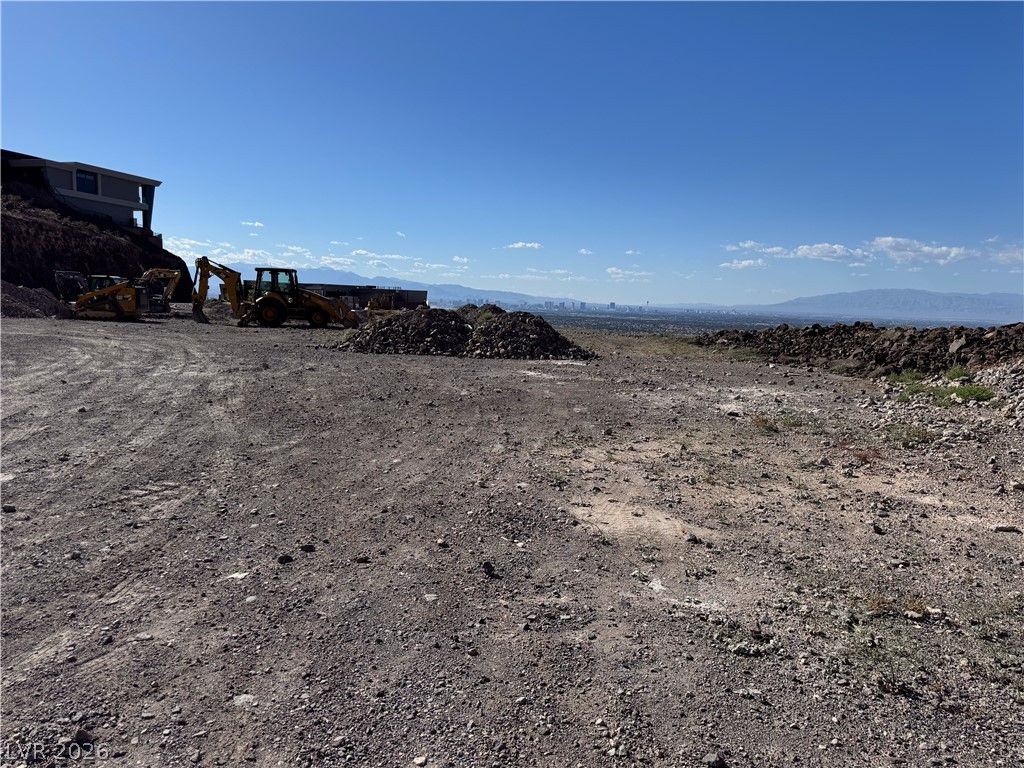 595 Cityview Ridge Drive — photo 5