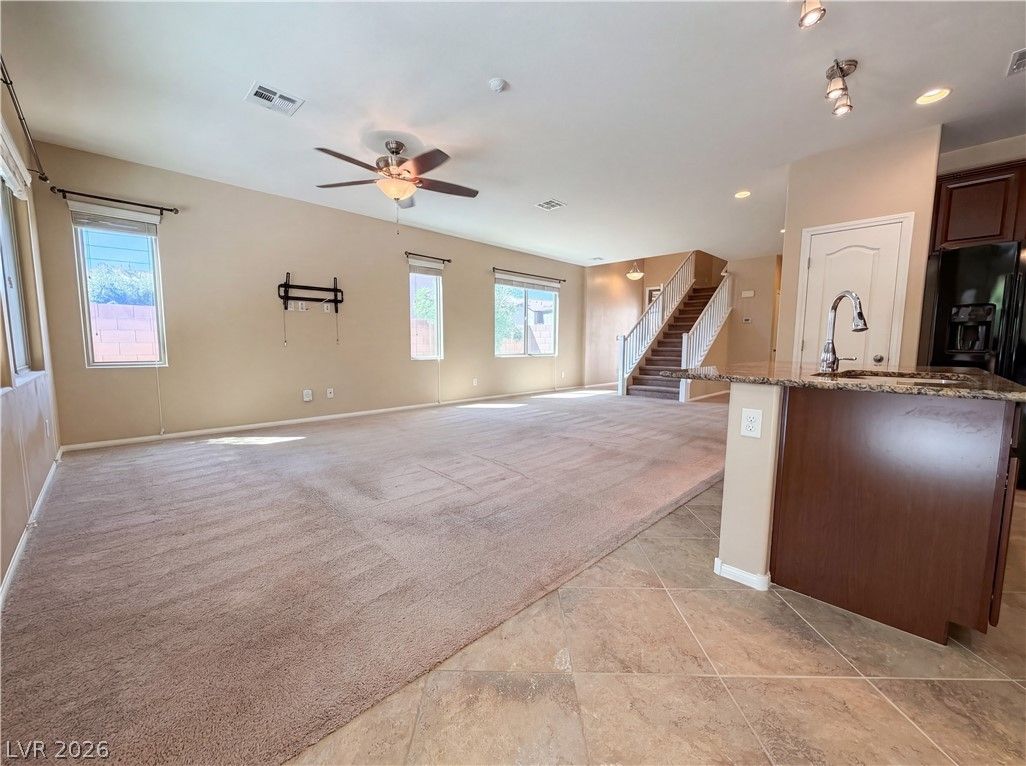 7698 Falmoth Bay — photo 3 of 22