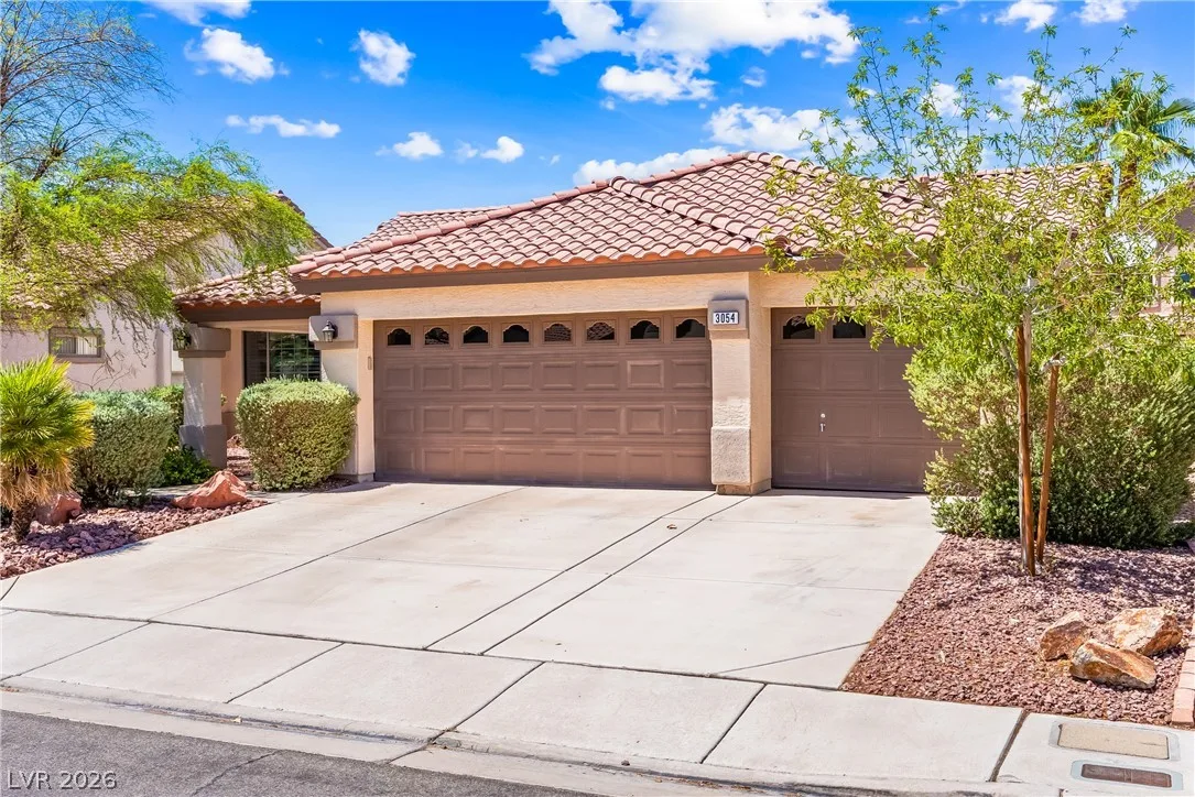 3054 Emerald Wind Street — photo 3
