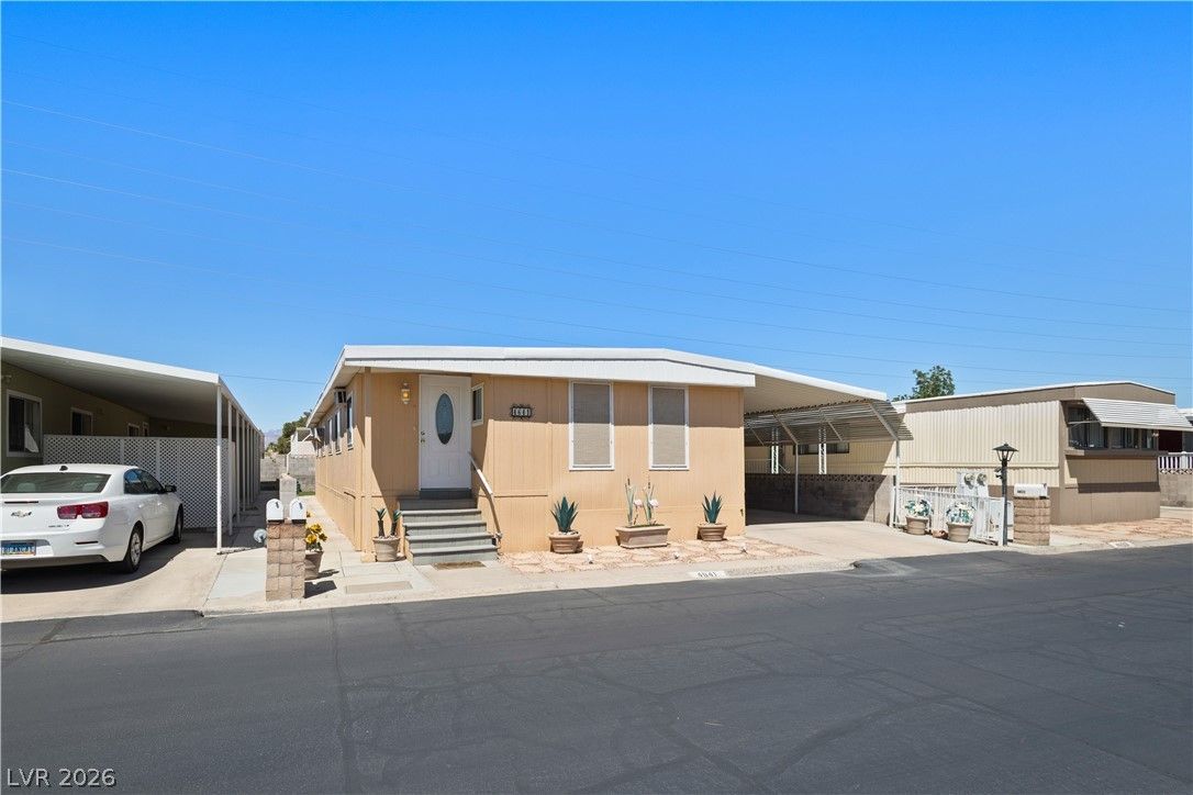 4641 Royal Ridge Boulevard — photo 3