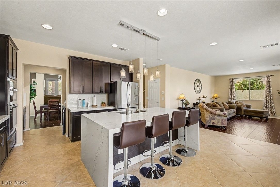 11793 Lily Rubin Avenue — photo 3