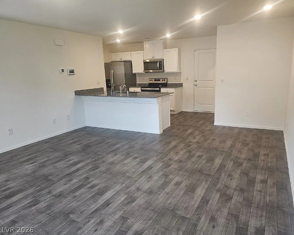 1138 Meadow Sparrow Place — photo 3 of 7