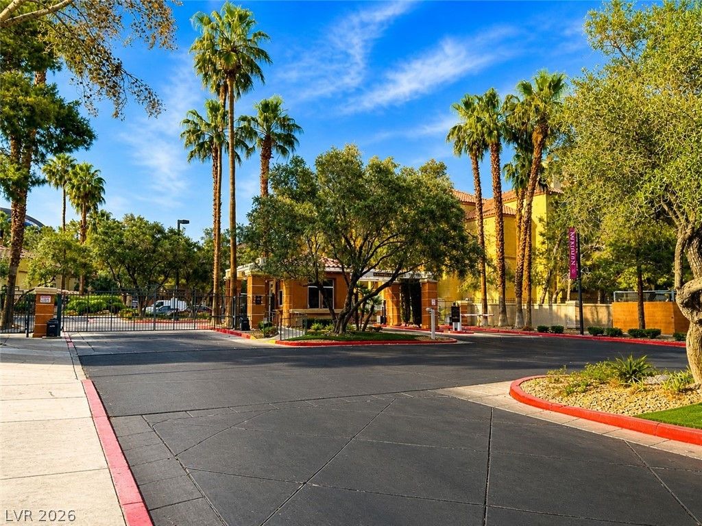 210 East Flamingo Road 337 — photo 3