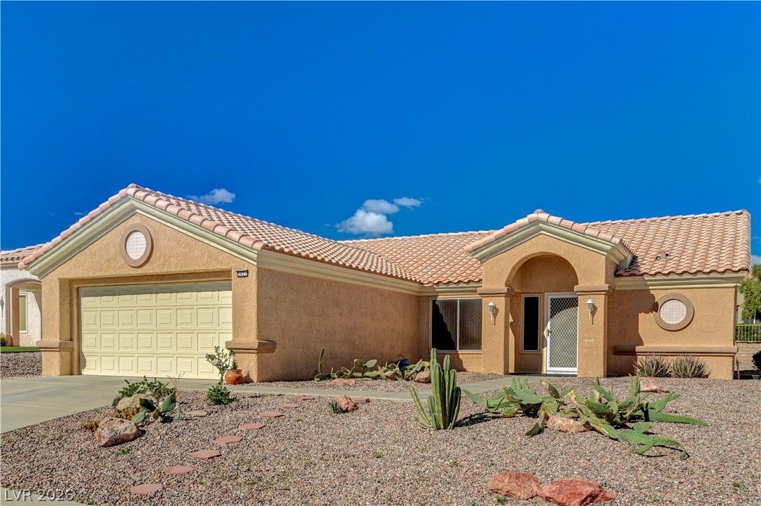 2621 Lotus Hill Drive — photo 3