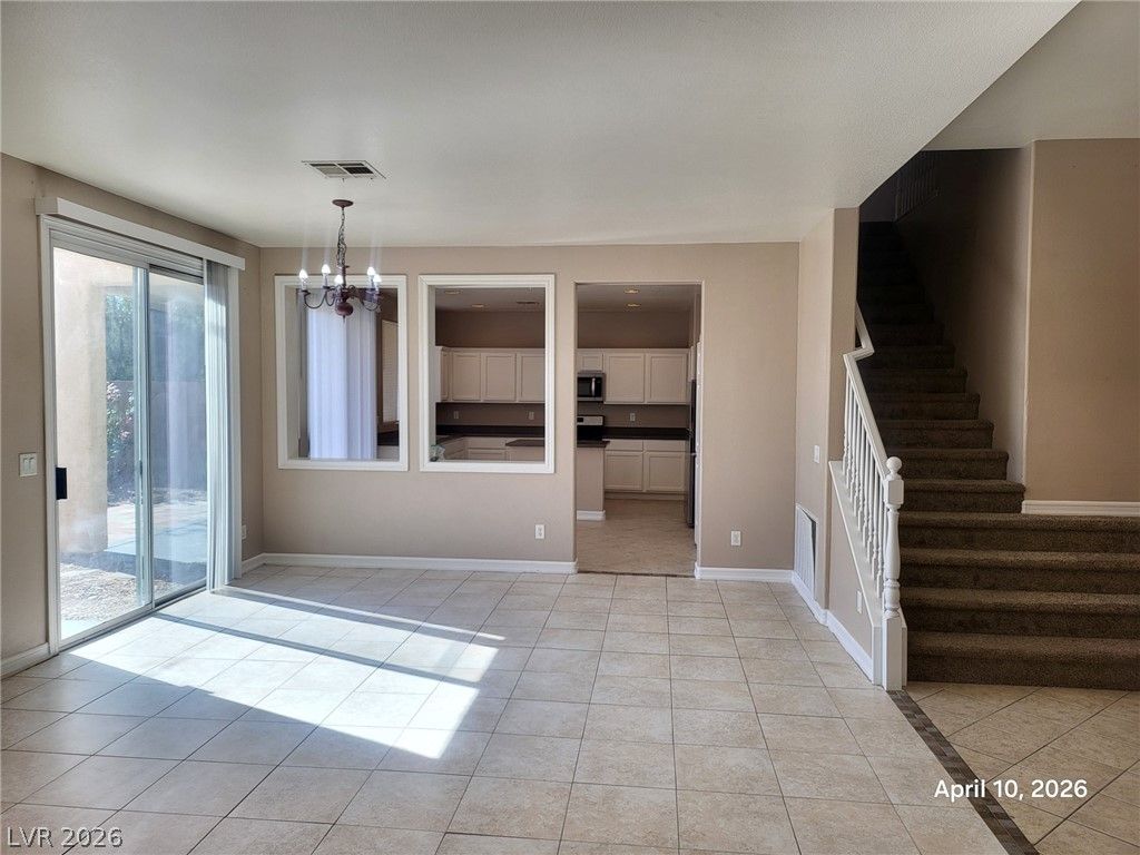 7946 Skyline View Court — photo 2 of 19