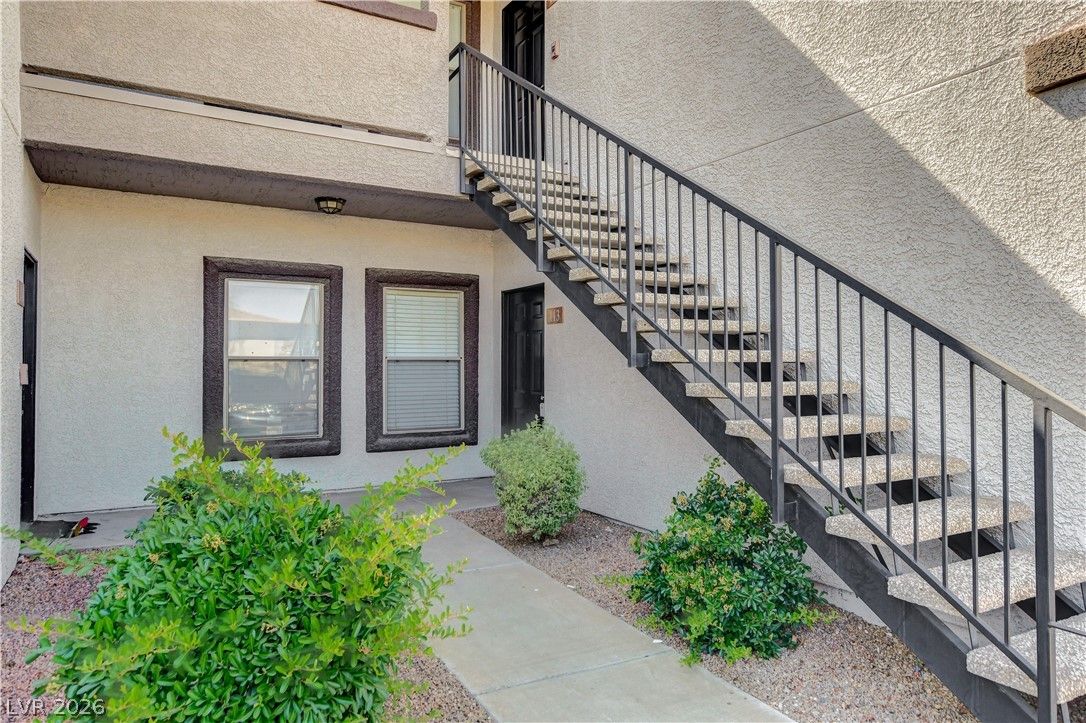 45 Maleena Mesa Street 113 — photo 2