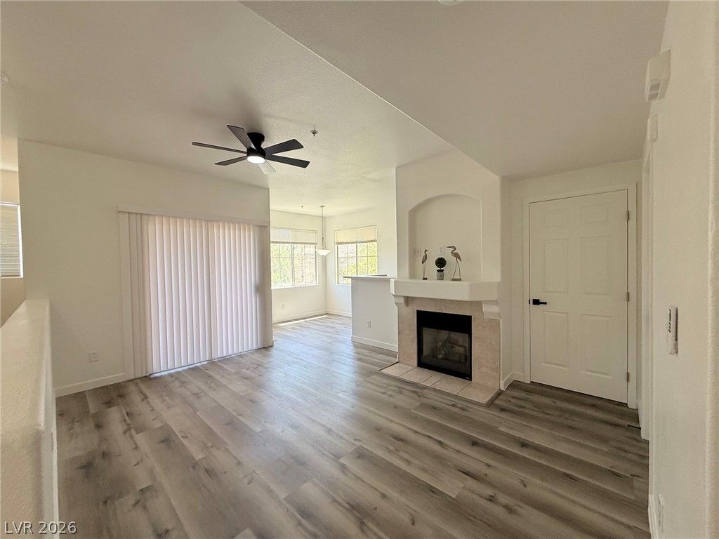 9050 West Warm Springs Road 2002 — photo 3 of 46