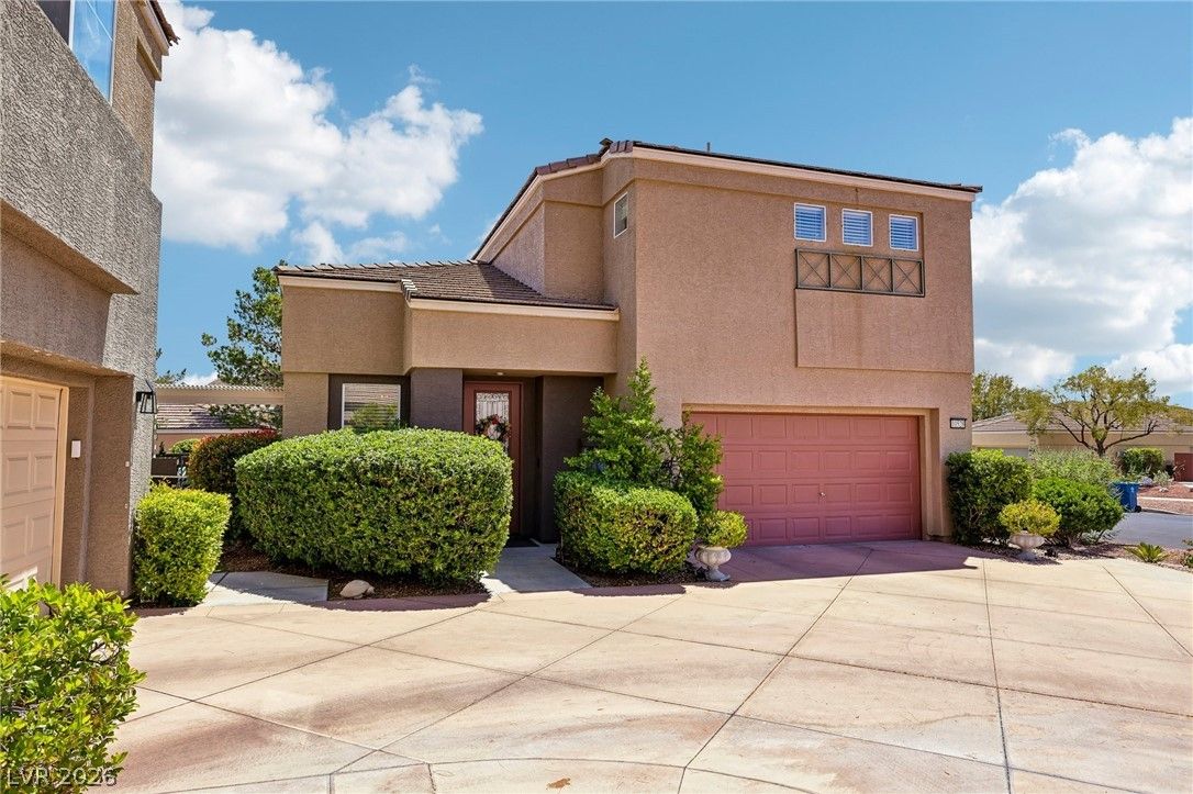 10528 India Hawthorn Avenue — photo 3
