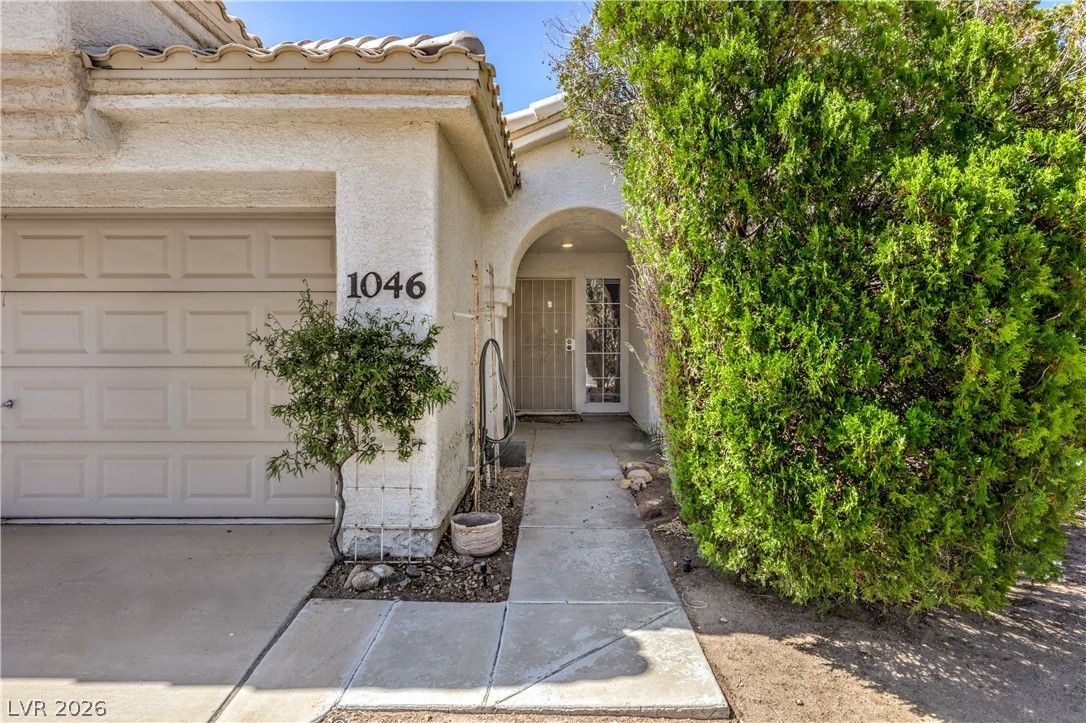 1046 Armillaria Street — photo 3