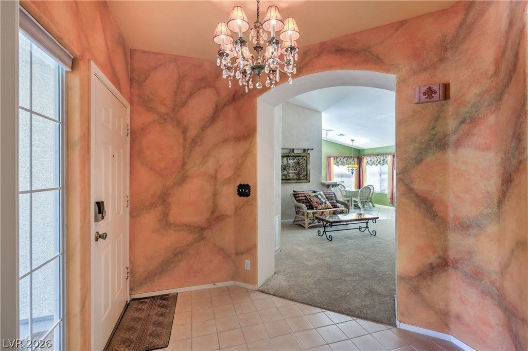 1046 Armillaria Street — photo 4