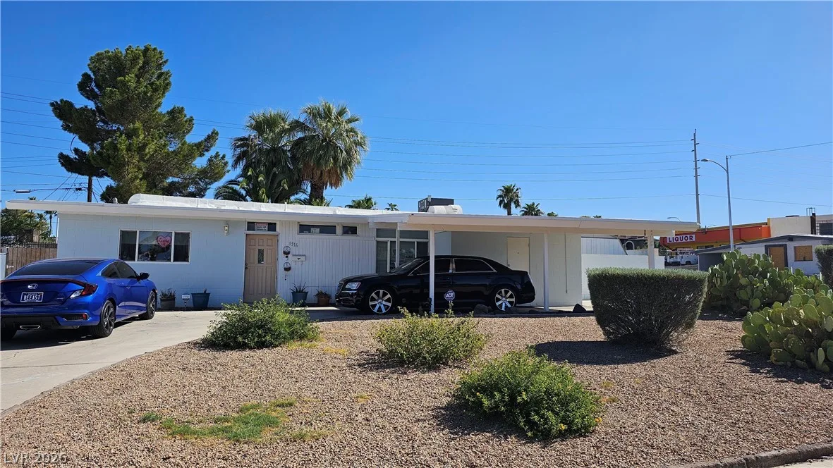1516 SAN PEDRO Avenue — photo 2