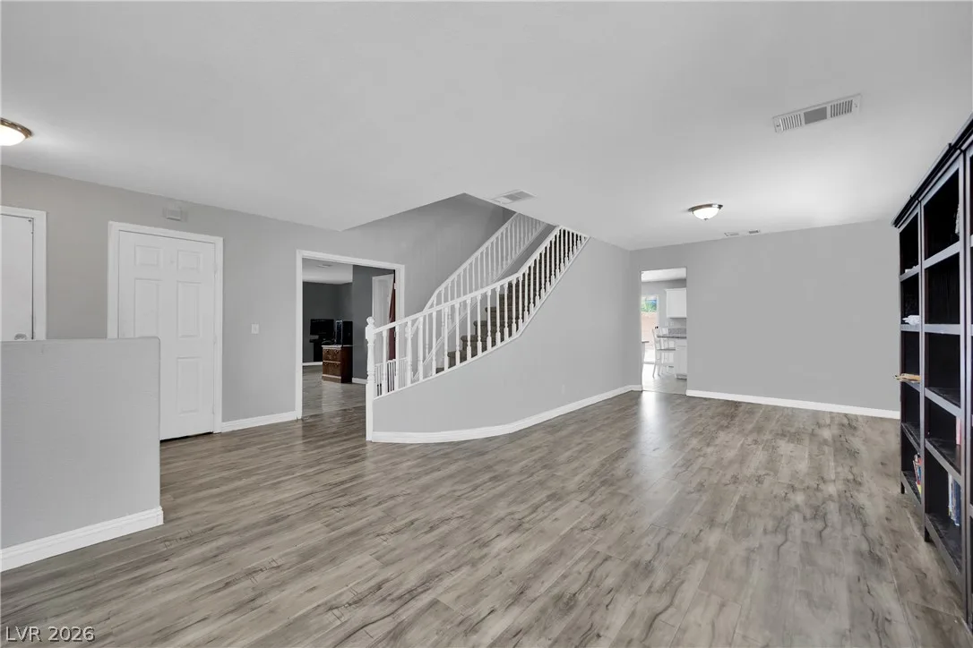 2120 Royal Caribbean Avenue — photo 5