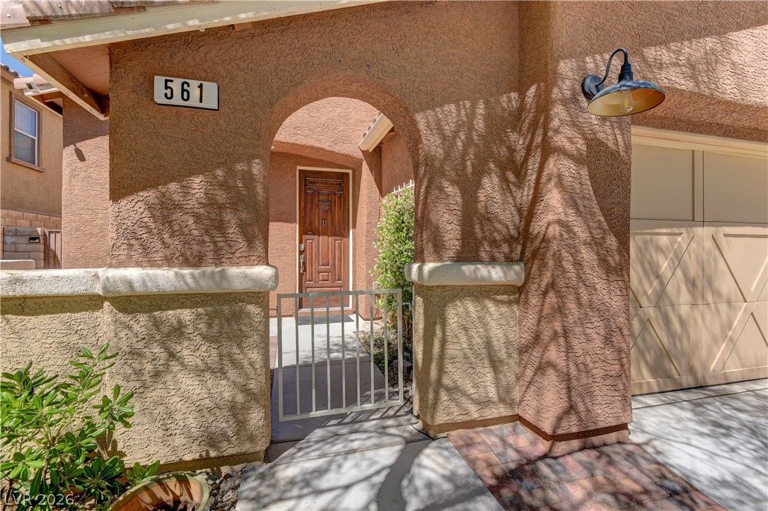 561 Ivy Spring Street — photo 3