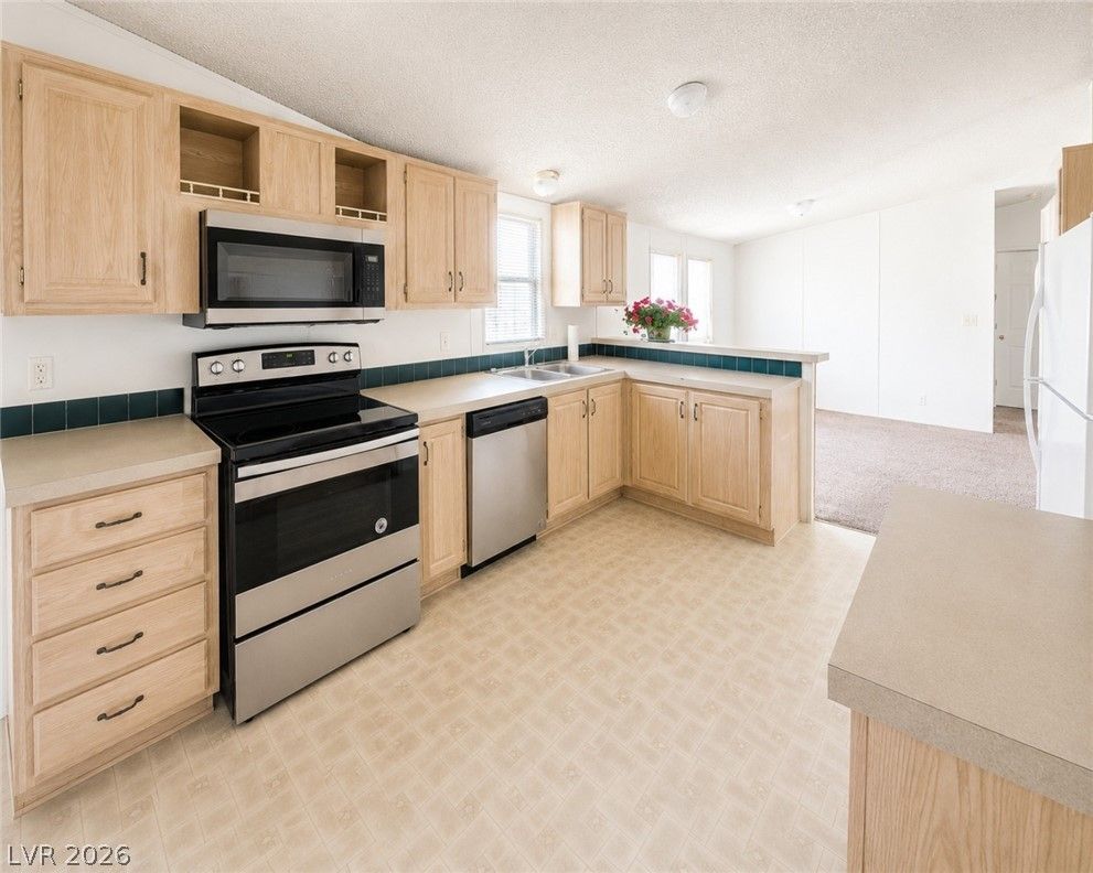 973 Bel Air Road — photo 4