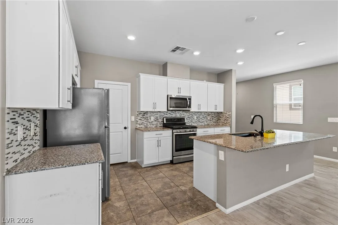 10925 Prudhoe Bay Street — photo 4