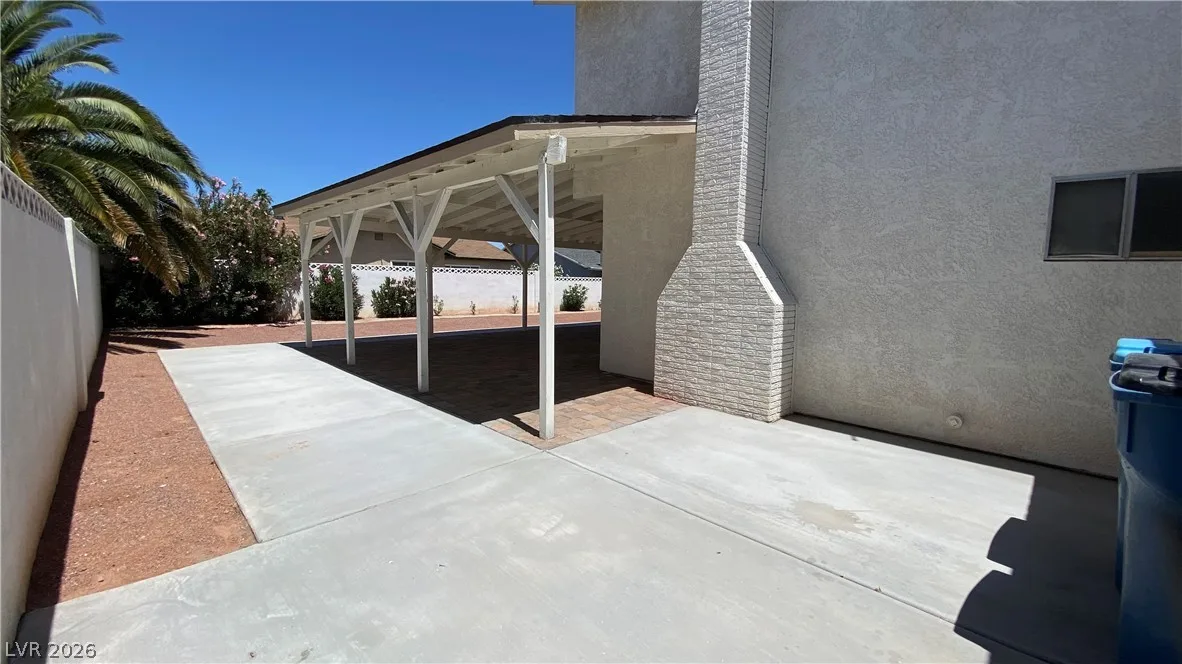 1974 East Hacienda Avenue — photo 4