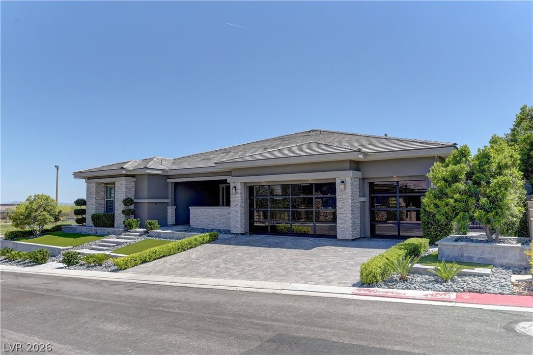 12439 Sky Bluff Court — photo 4