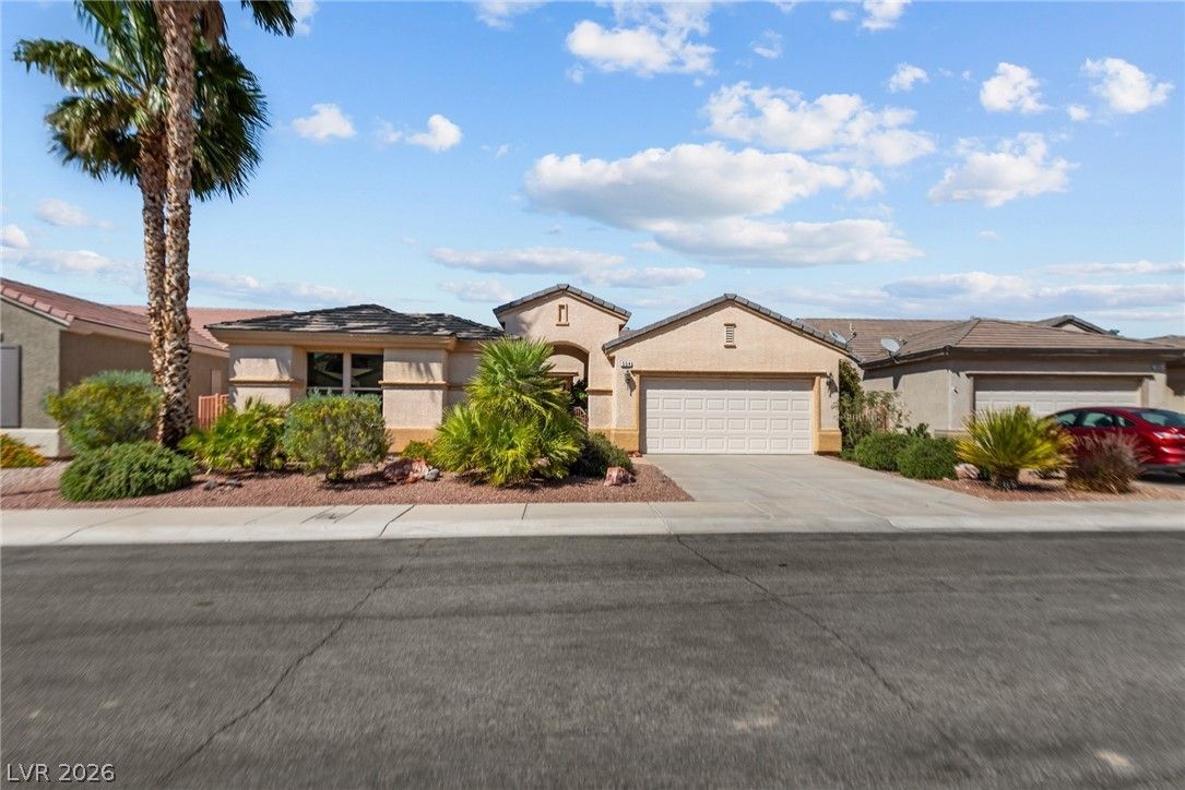 554 Mountain Links Drive — photo 2 of 57
