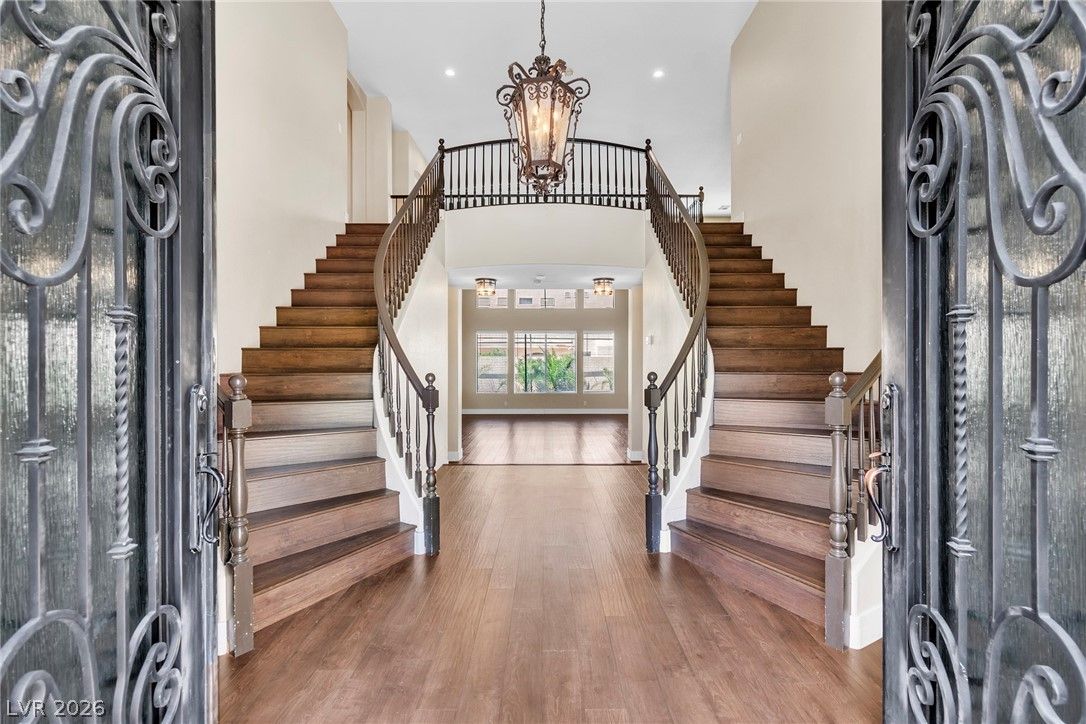 1276 High Forest Avenue — photo 3